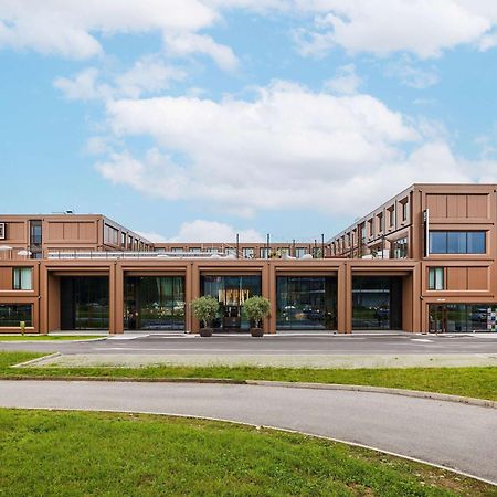 Tribe Milano Malpensa Hotel Vizzola Ticino Exterior photo