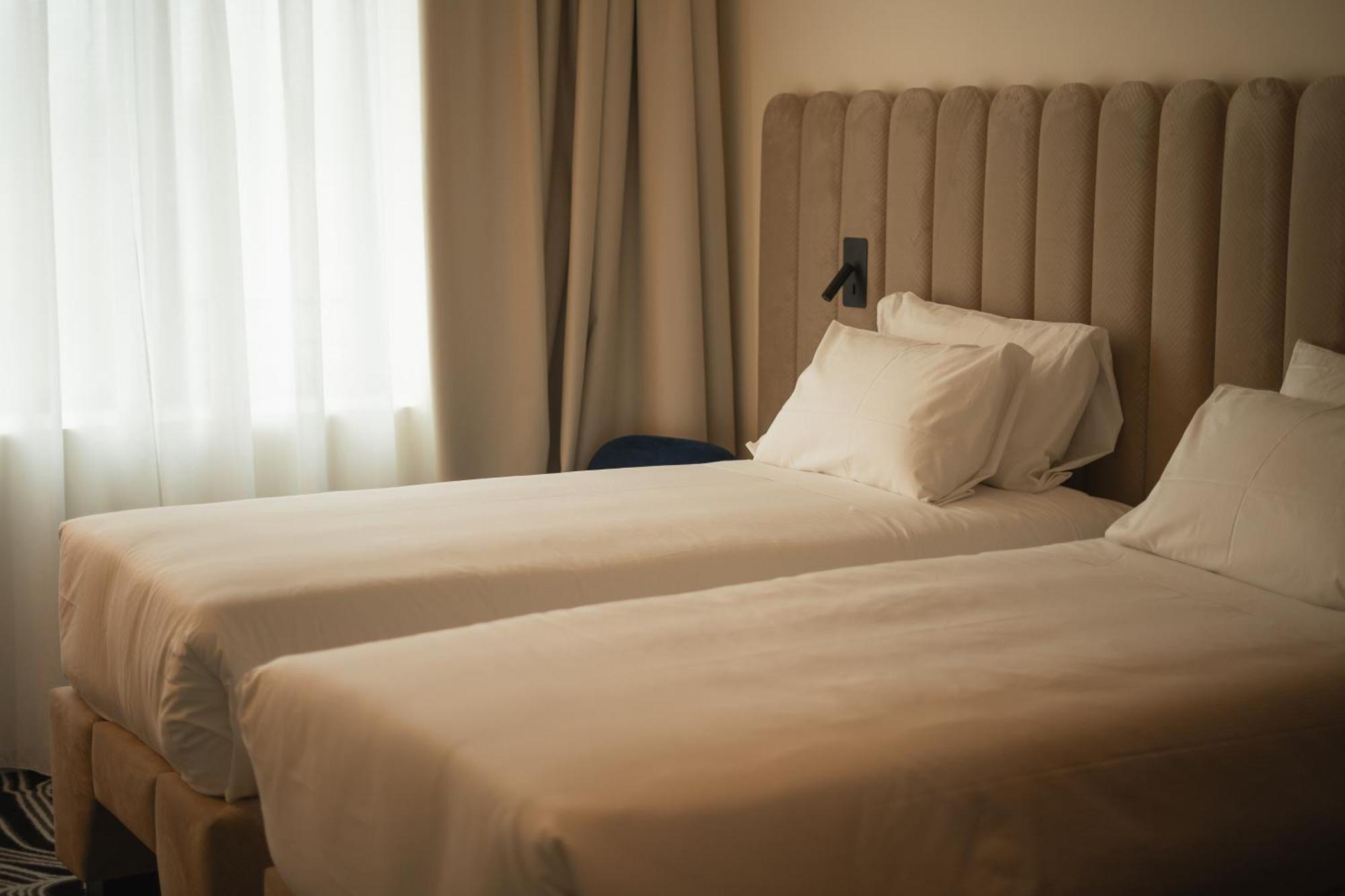 Tribe Milano Malpensa Hotel Vizzola Ticino Exterior photo